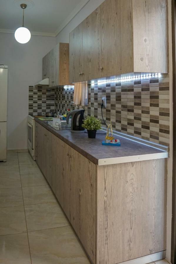 Апартаменты Peaceful & Styled Flat, 2 Bdrms, Wifi, Smart Tv Кавала Экстерьер фото
